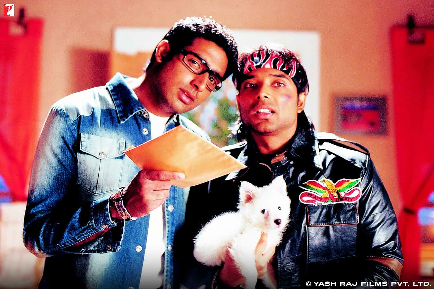 Download Dhoom (2004) Hindi Movie Bluray